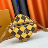 Lv Messenger Chess Yellow