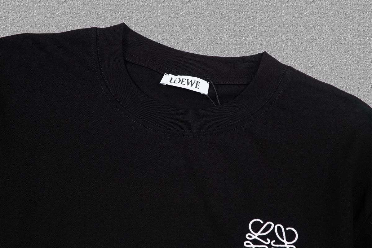 Camiseta Loewe Black – Manfrim Store