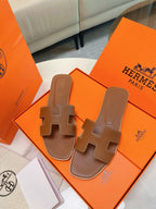 Hermes Oran Sandal Gold.