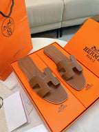 Hermes Oran Sandal Gold.