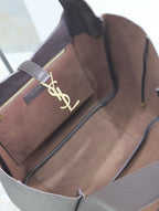 Bolsa Saint Laurent Le 5 à 7 Grained Leather