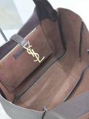 Bolsa Saint Laurent Le 5 à 7 Grained Leather