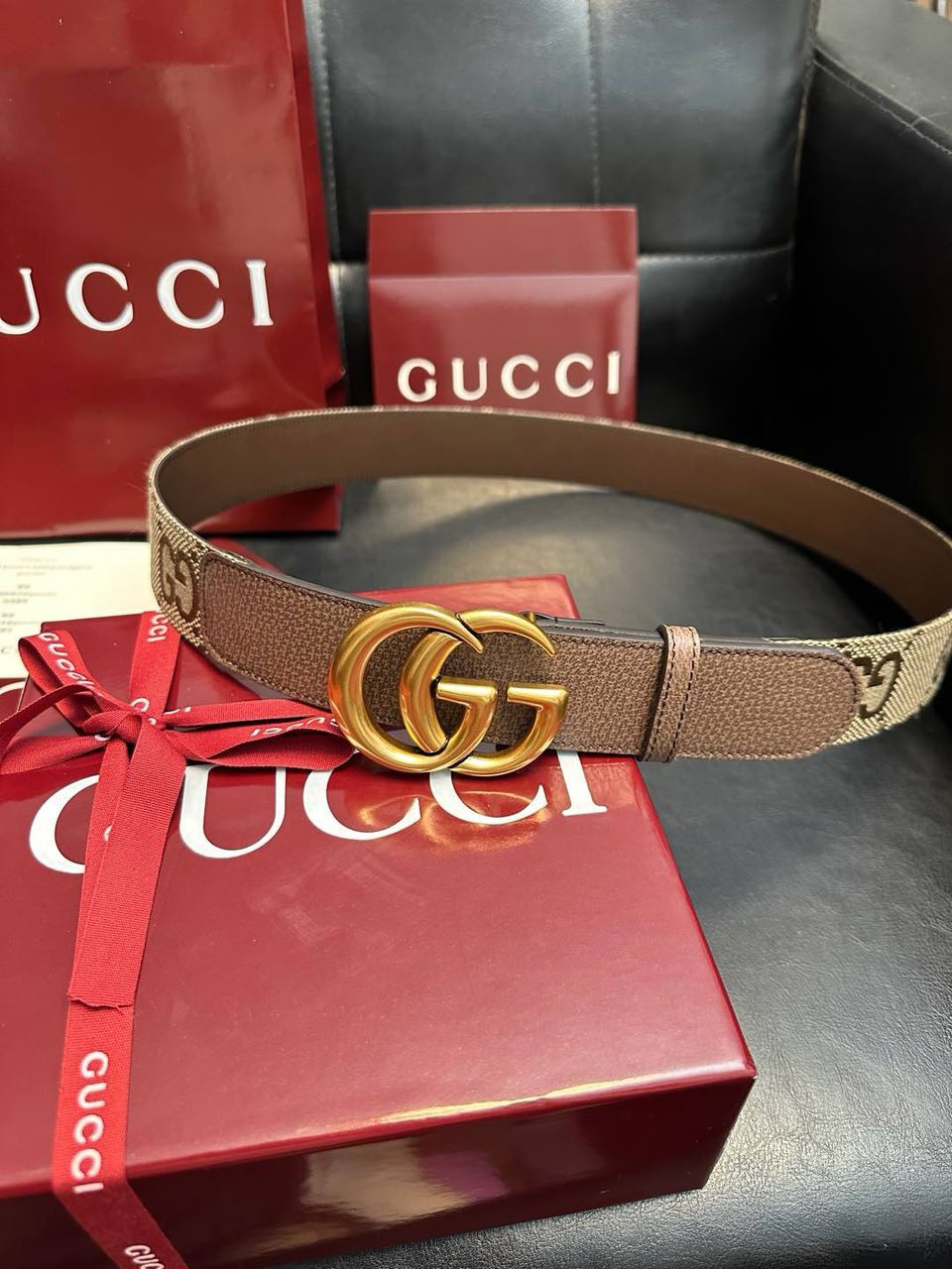 Cinto Gucci GG Golden