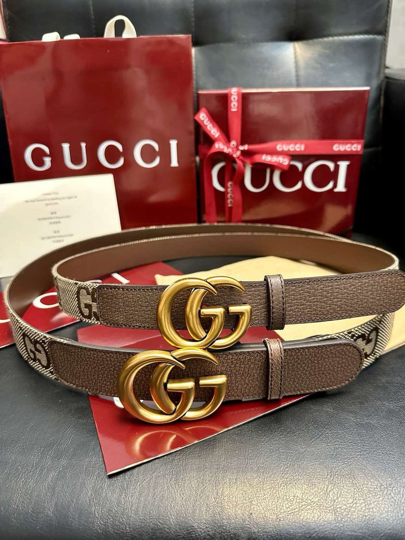 Cinto Gucci GG Golden