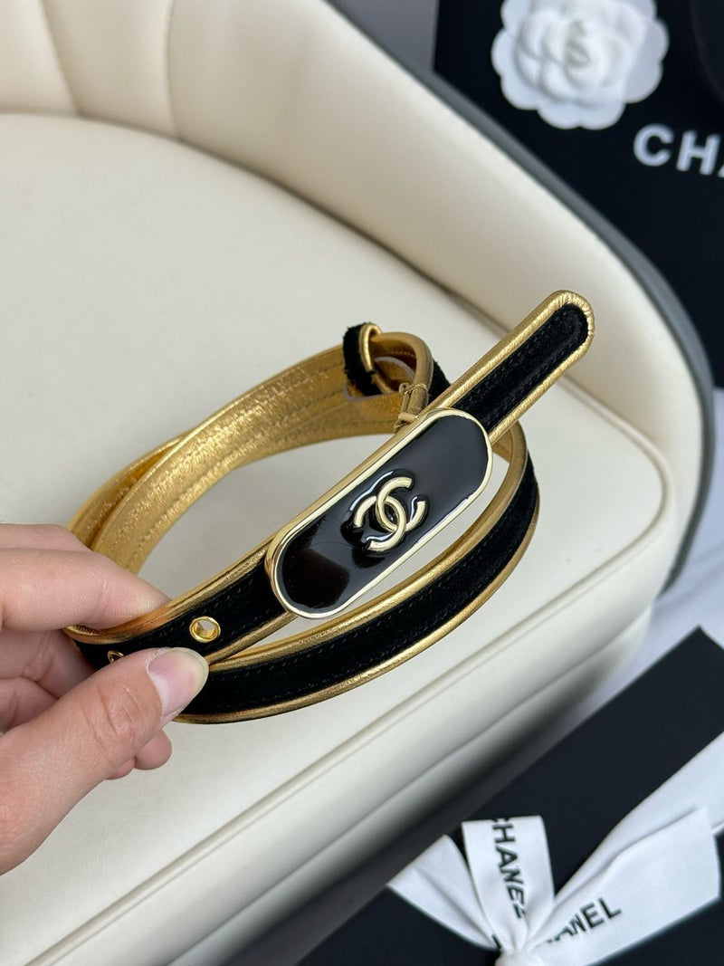 Cinto Chanel Black and Gold