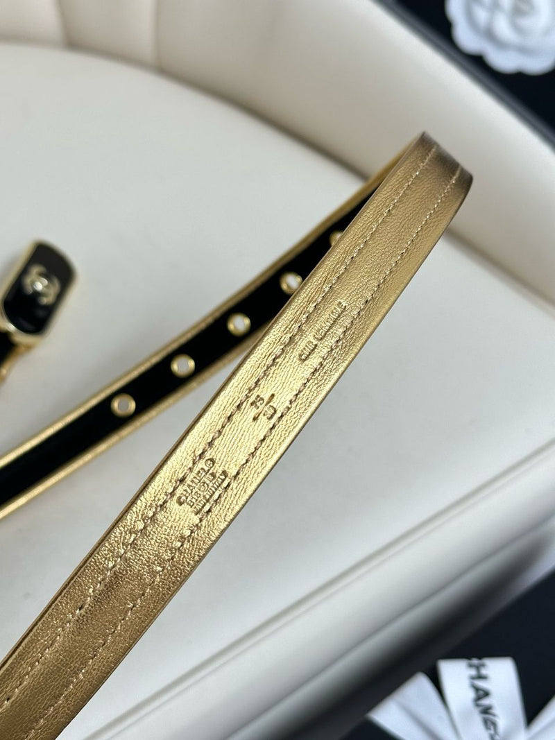 Cinto Chanel Black and Gold