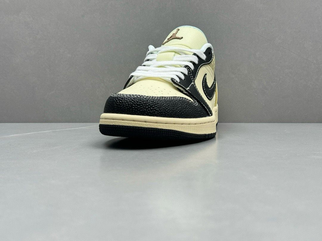 Nike Jordan 1 Low Coconut Milk Black Muslin