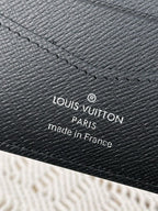 Carteira Louis Vuitton LV