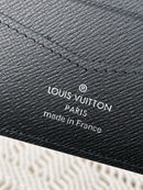 Carteira Louis Vuitton LV