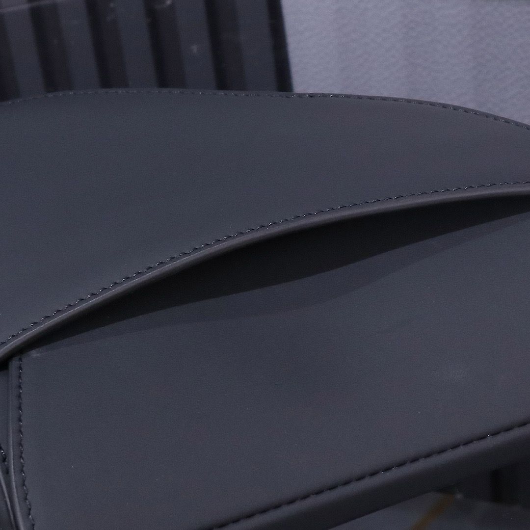 Bolsa Saddle Oblique Embroidery Black