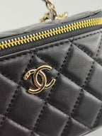 Bolsa Chanel Black Gold