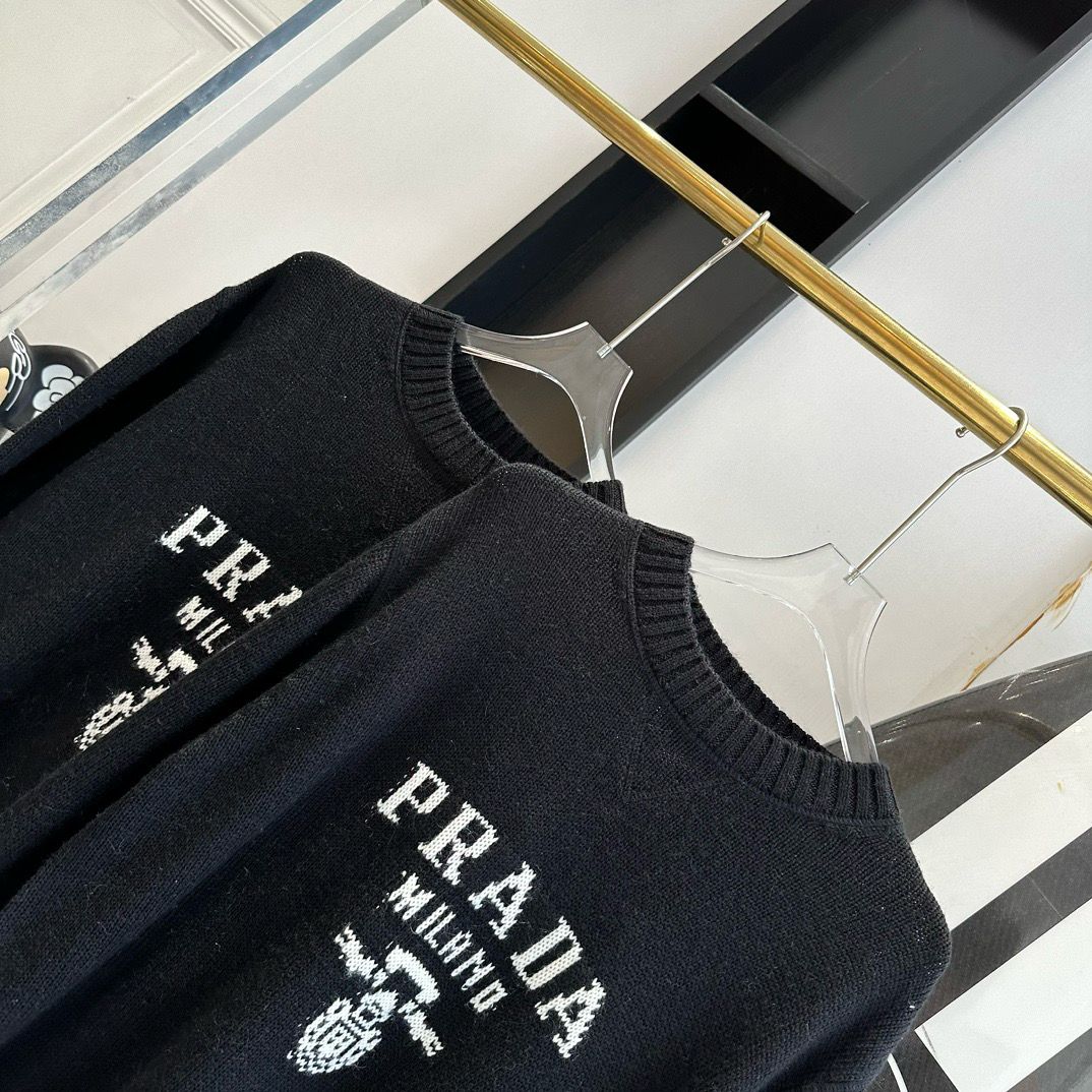 Suéter Prada