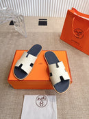 Hermes Izmir Sandal Blanc de Paris