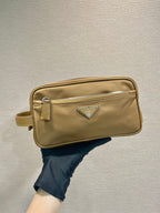 Prada Necessaire de re-nylon.