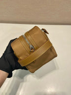 Prada Necessaire de re-nylon.