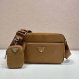 Bolsa de ombro em Re-Nylon Brandy