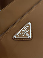 Bolsa de ombro em Re-Nylon Brandy