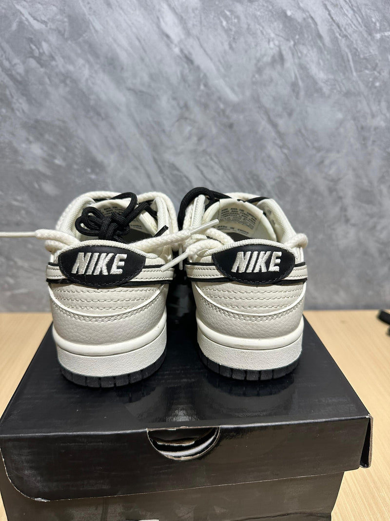 Nike Dunk Low Gloomy Bear LV FC1688-136