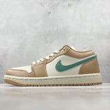 Nike Air Jordan Low Bege