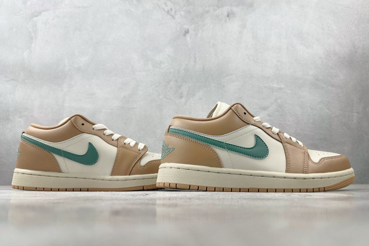 Nike Air Jordan Low Bege