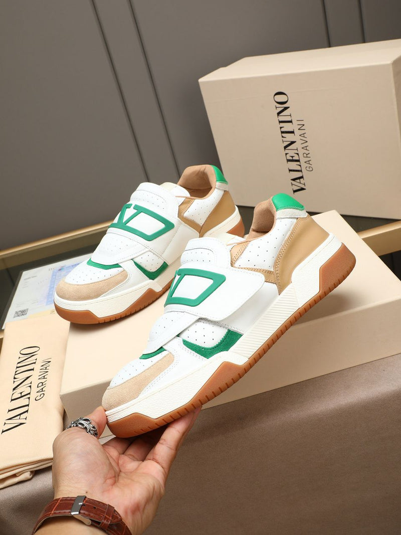 Valentino Garavani Joie de Jouer Low-Top Sneakers
