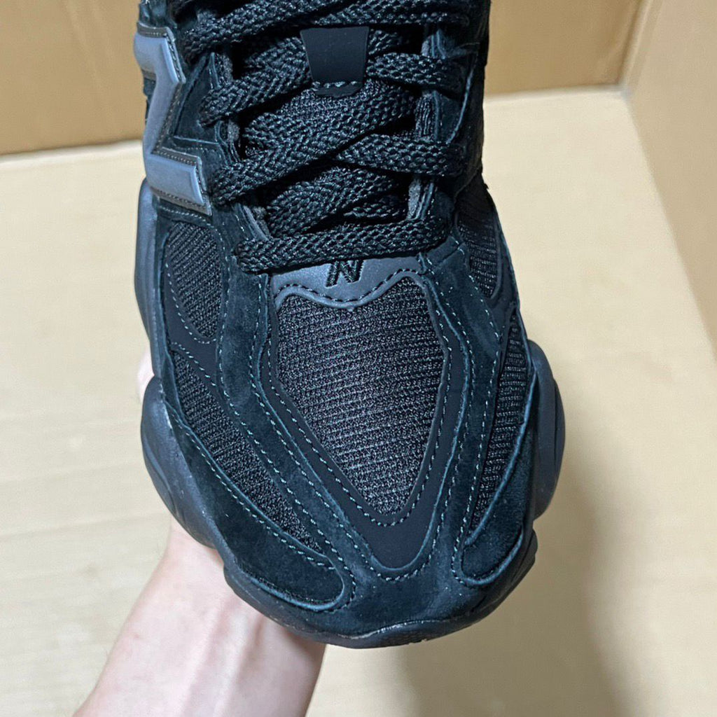 New Balance 9060 Black
