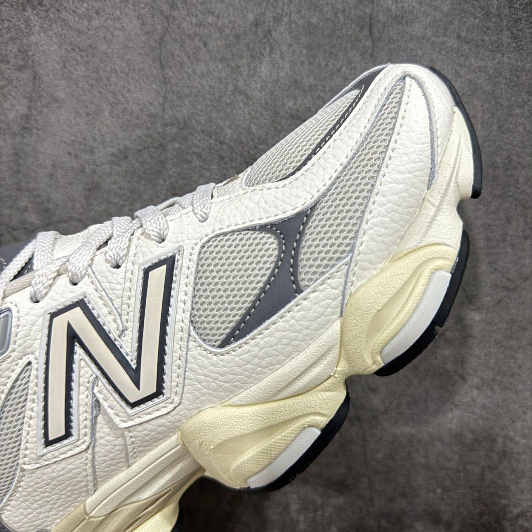 New Balance 9060 Grey