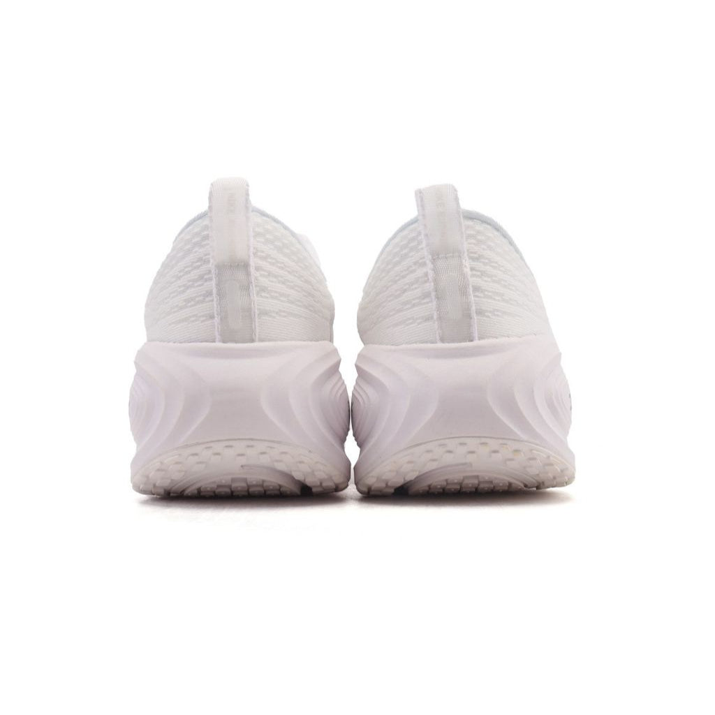Nike Vomero Plus