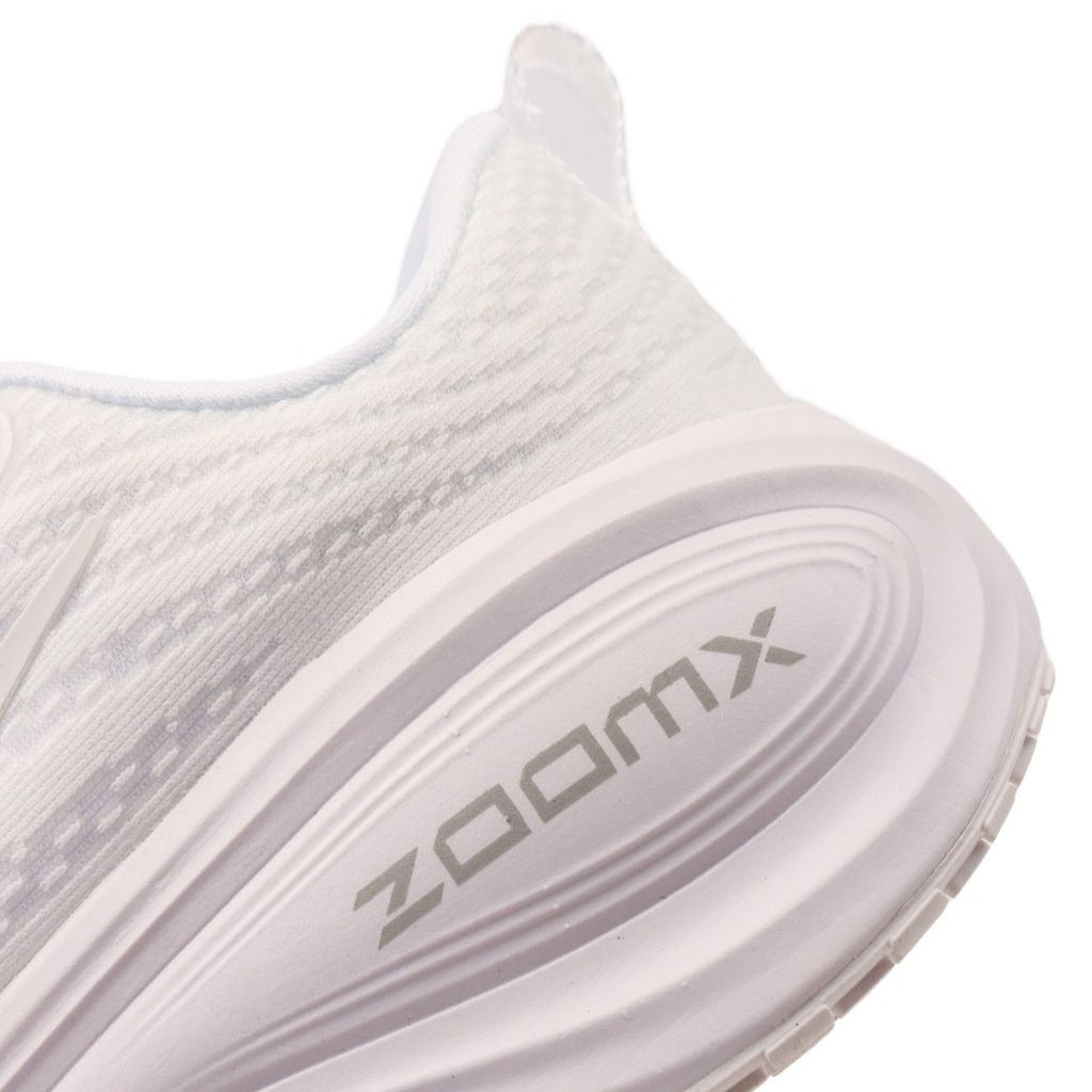 Nike Vomero Plus
