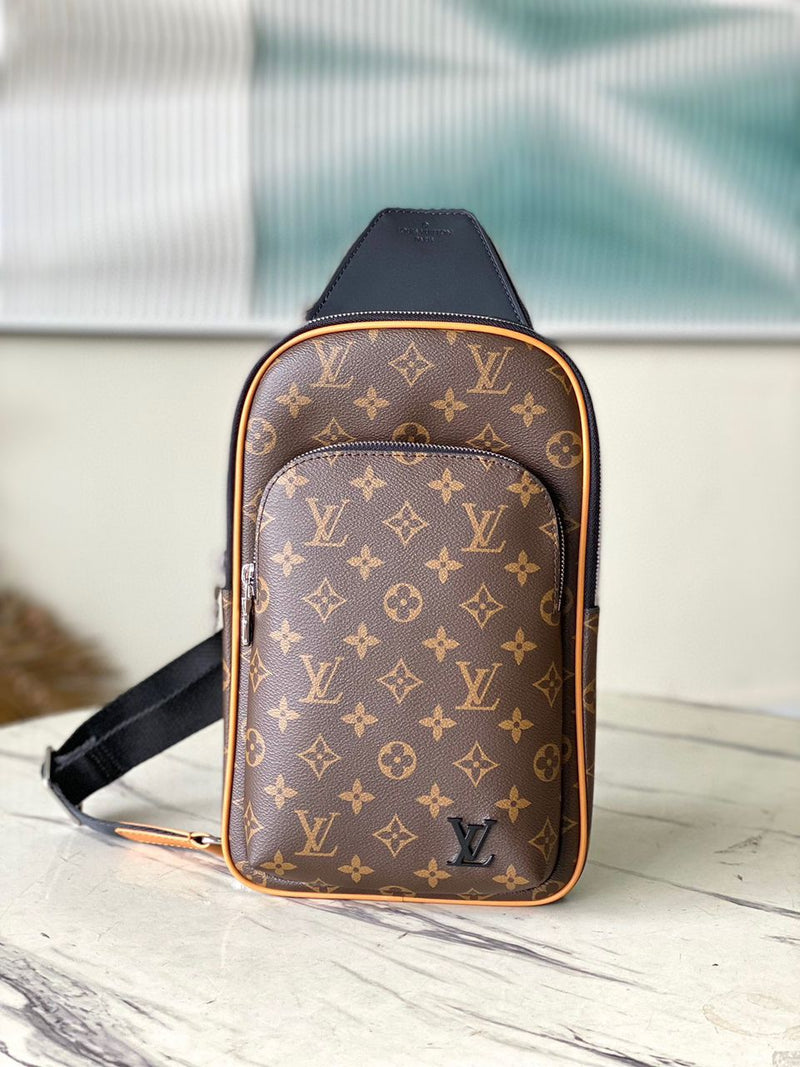 Avenue Sling Bag