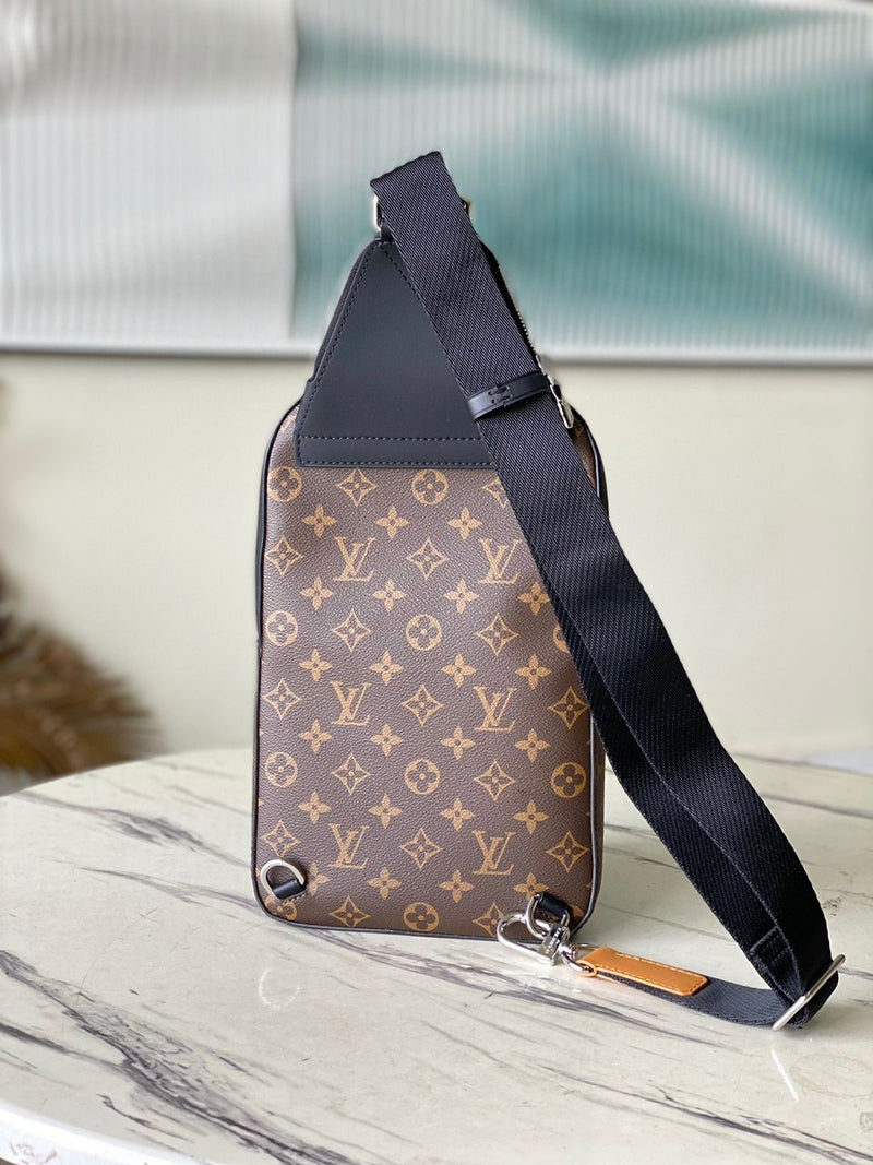 Avenue Sling Bag