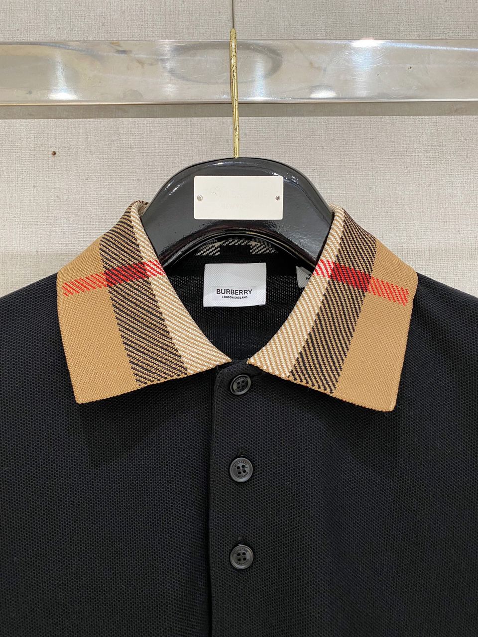 Camiseta BURB. ( PRONTA ENTREGA )