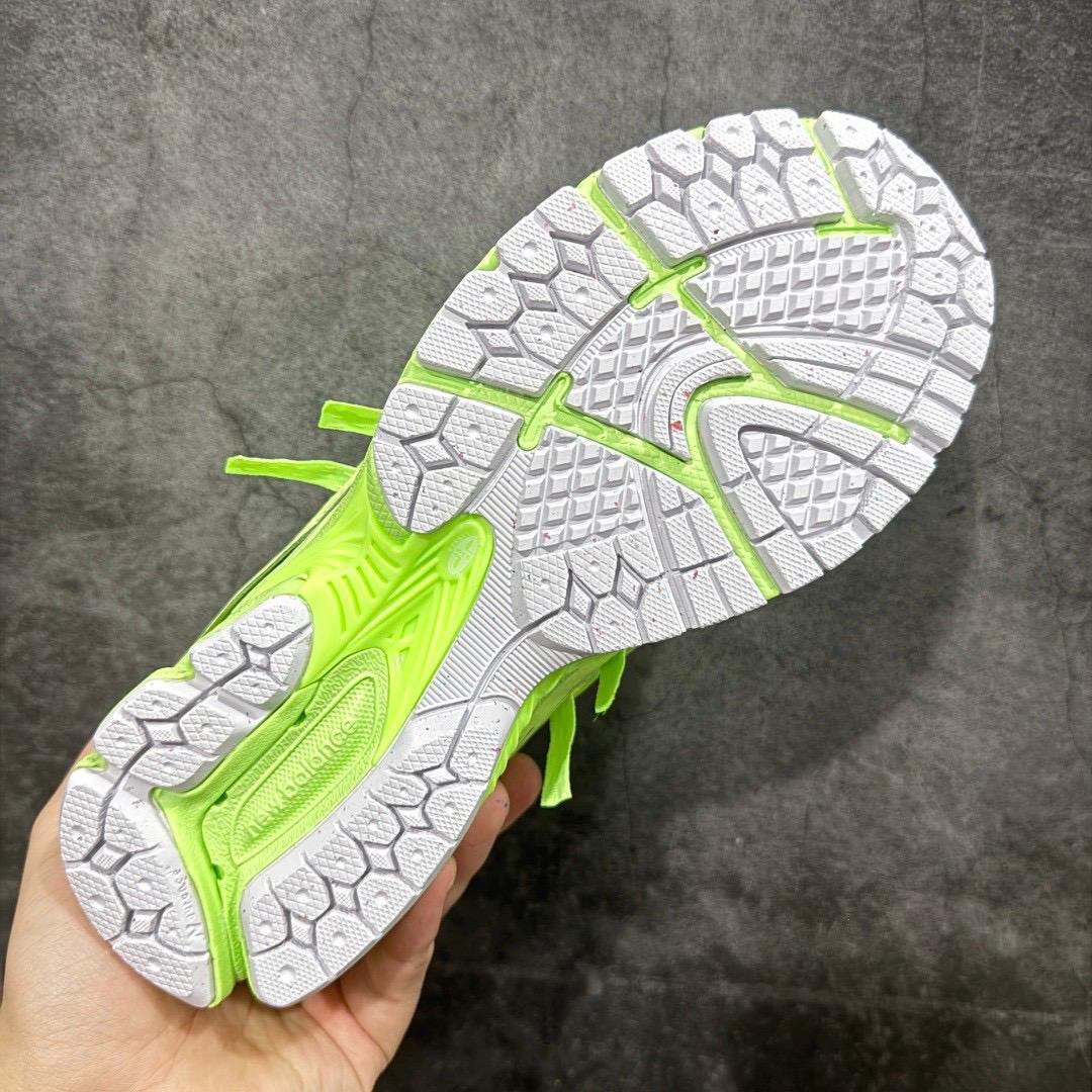 New Balance 1906A Neon Green Mint Flash