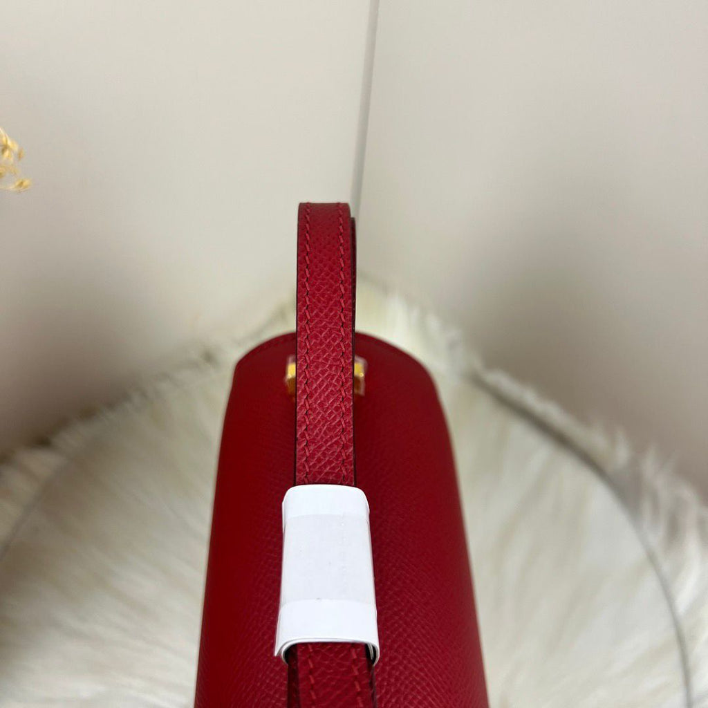 Hermès Constance
