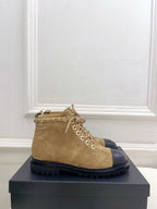 Chanel Ankle Boots de Camurça