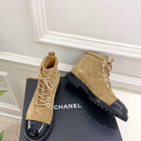 Chanel Ankle Boots de Camurça