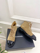 Chanel Ankle Boots de Camurça