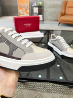 Tênis Ferragamo Grey