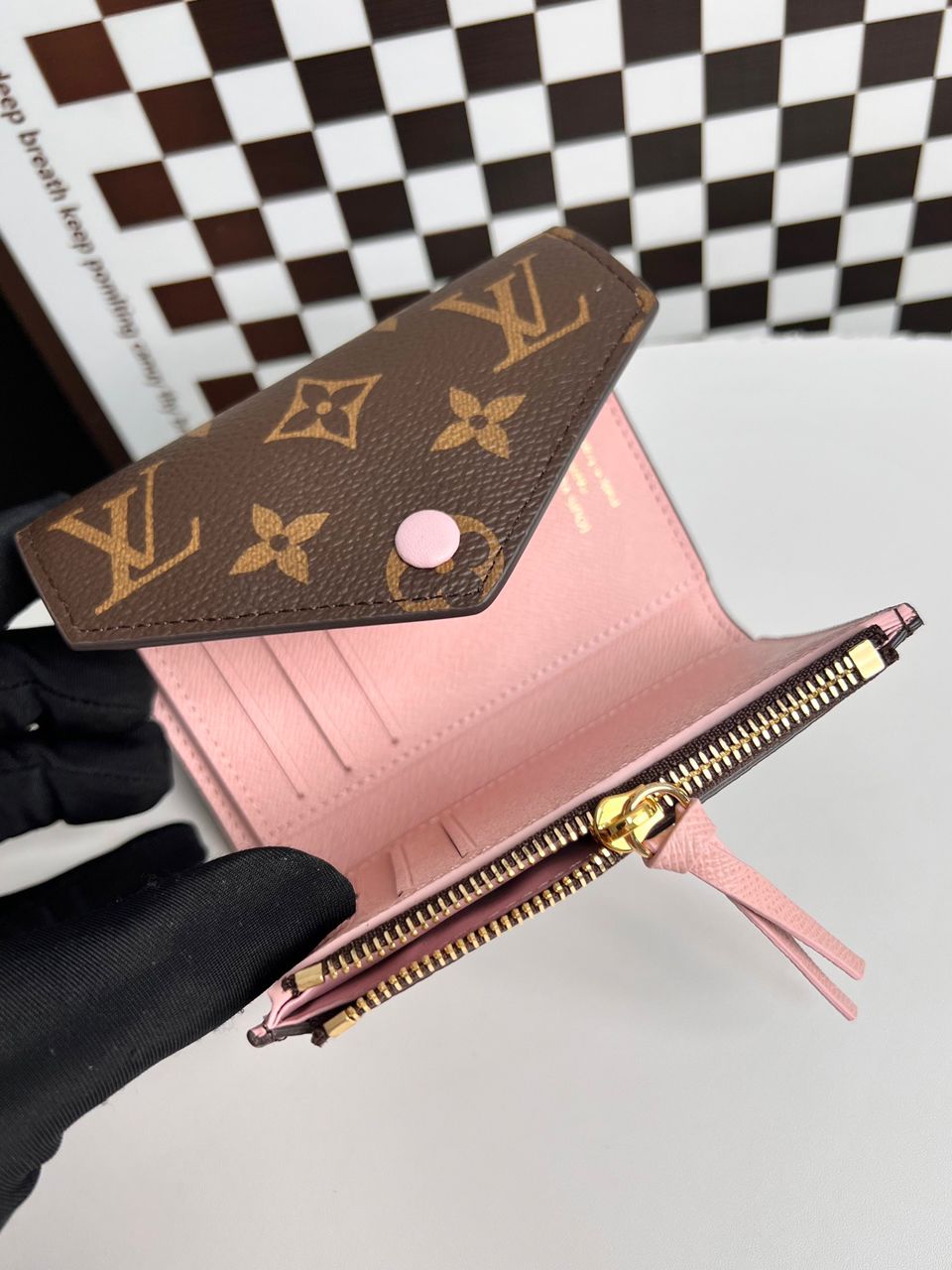 Carteira Louis Vuitton Pink