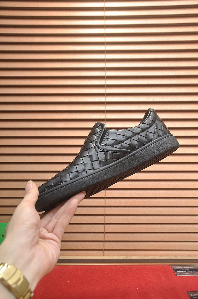 Slip-on Sawyer Black Bottega Veneta