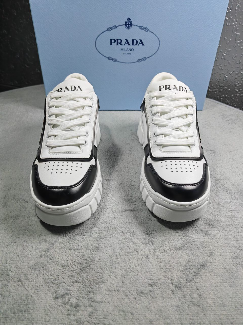 Prada Downtown Black White