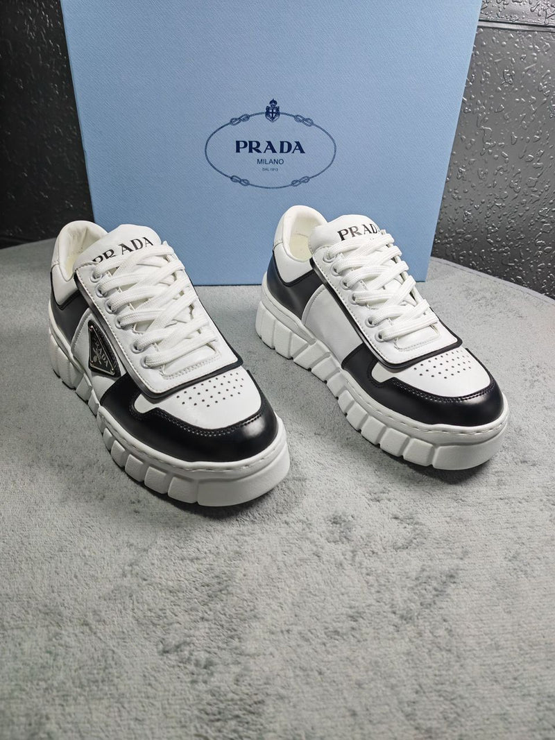 Prada Downtown Black White