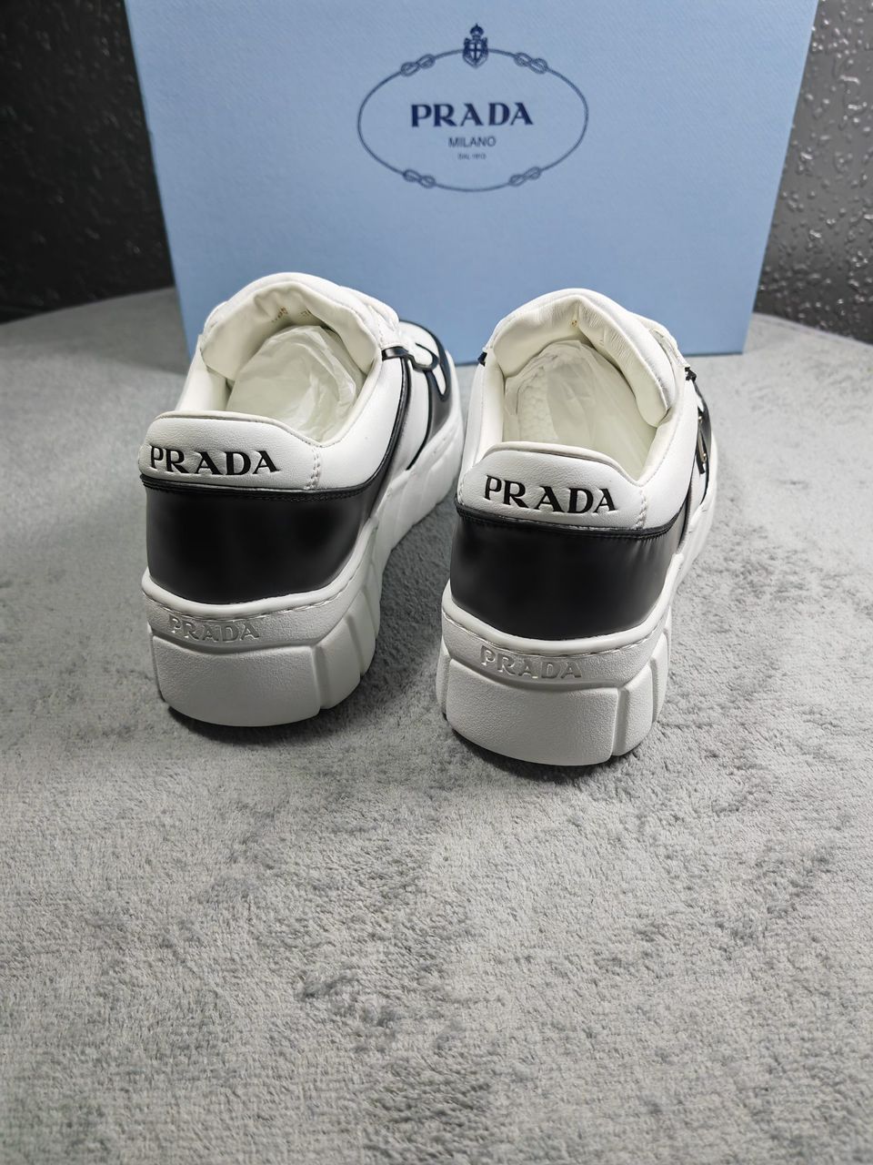 Prada Downtown Black White