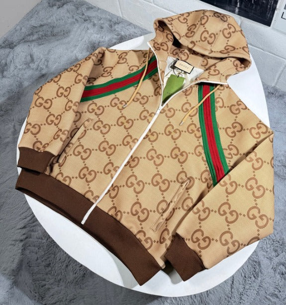 Conjunto Gucci GG Supreme