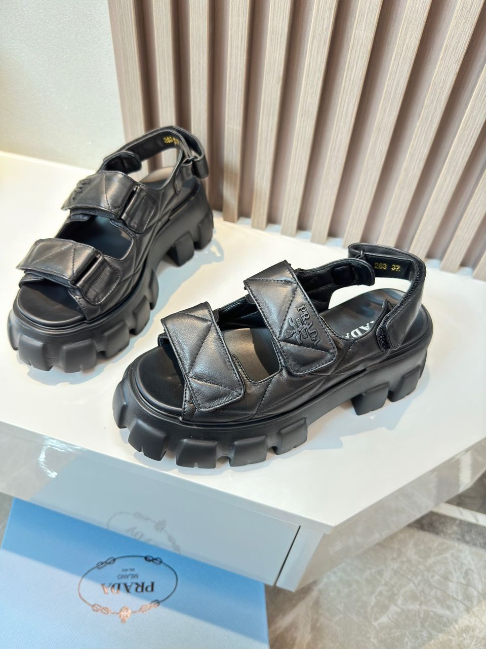 PRADA - Todos os produtos – Manfrim Store PRADA - Todos os produtos – Manfrim Store