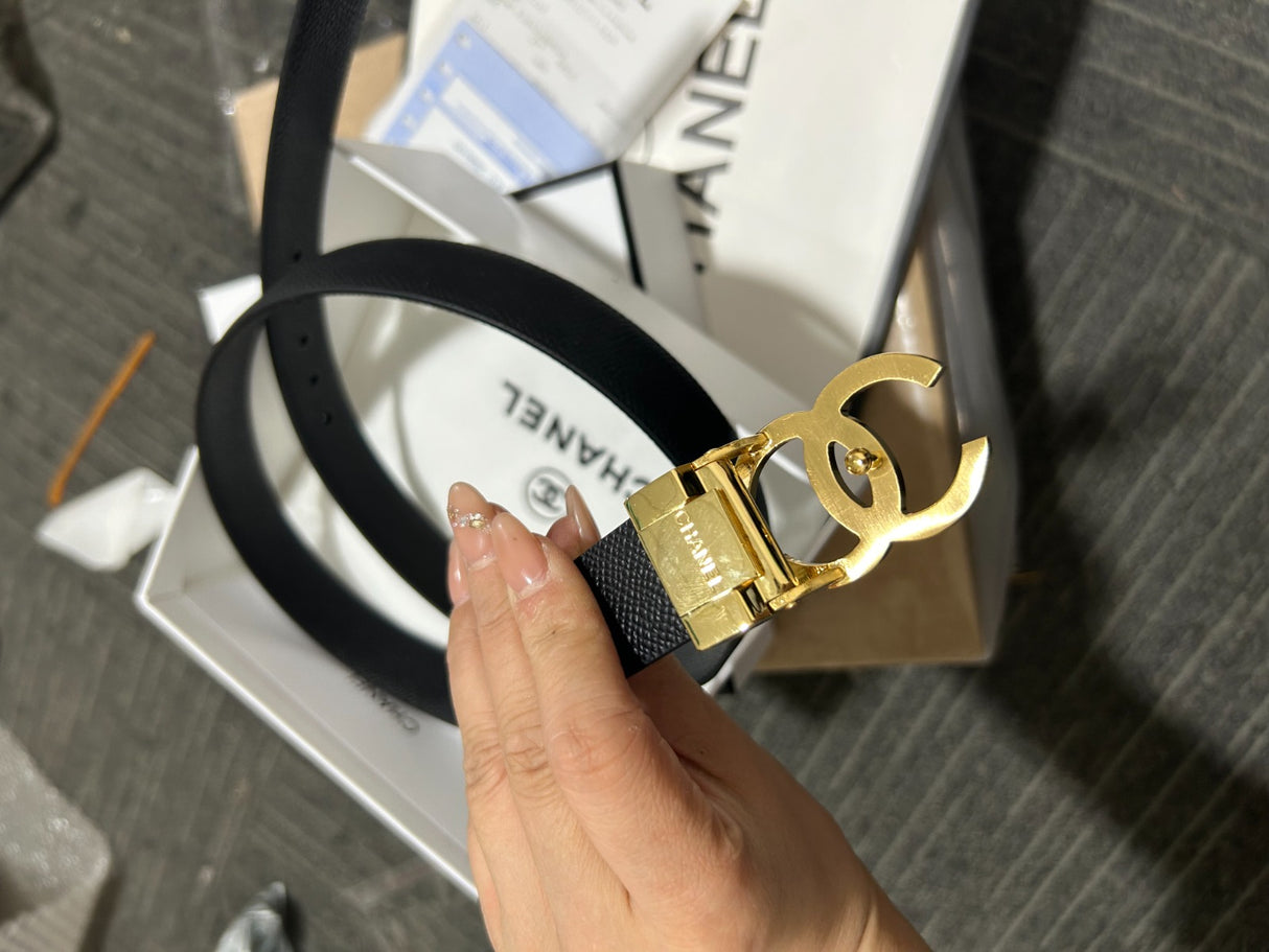 Cinto Chanel Gold