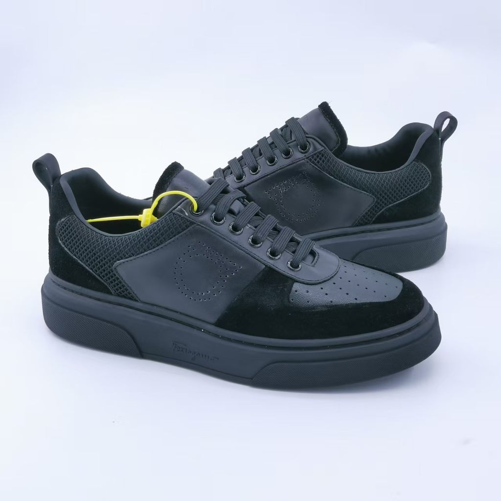 Tênis Ferragamo Black Camurça