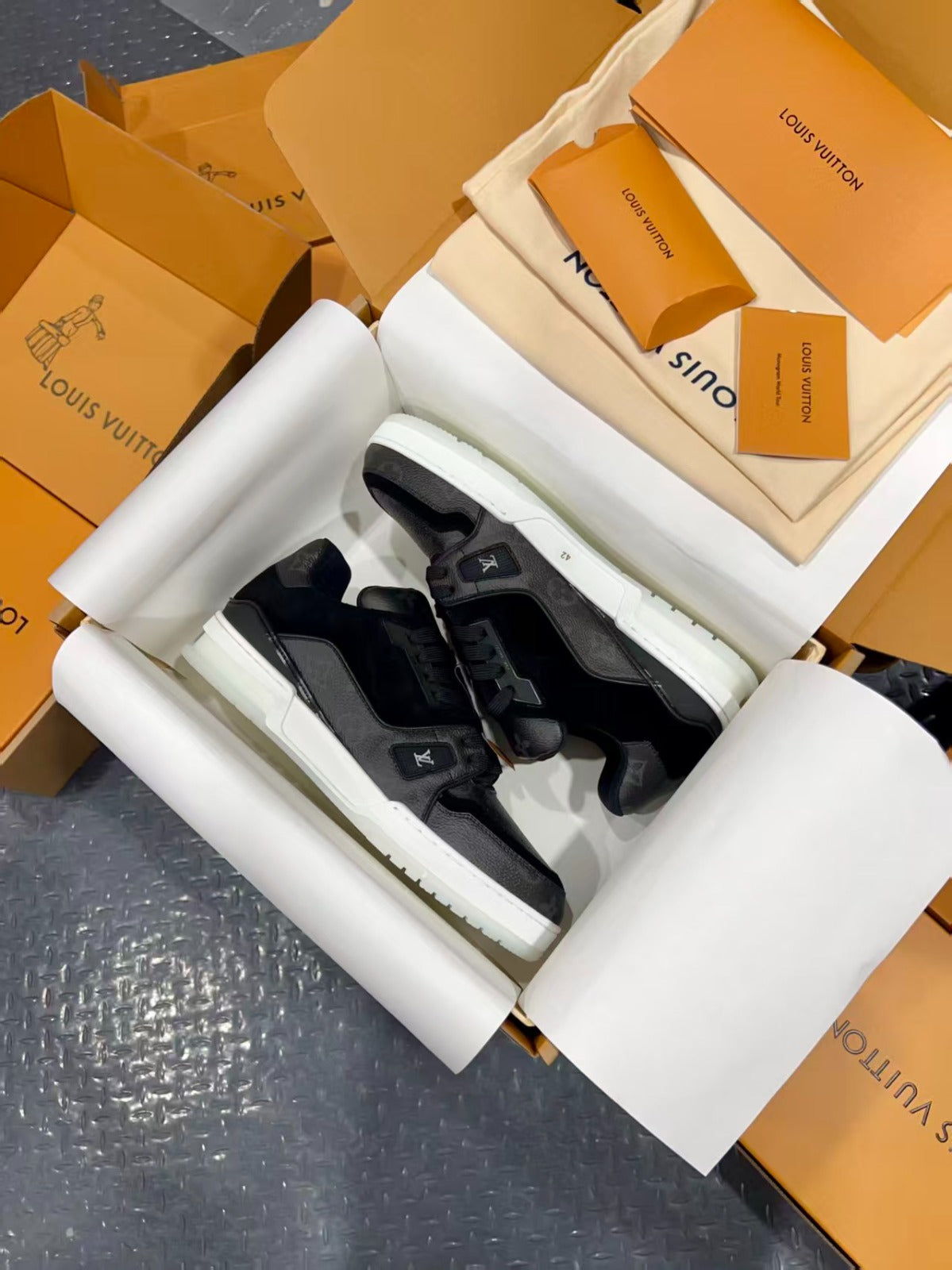Lv Trainer Grey Monogram
