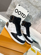 Louis Vuitton Rivoli Sneaker Boot (PRONTA ENTREGA )