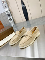 Loro Piana Summer Charms Walk Camurça Bege